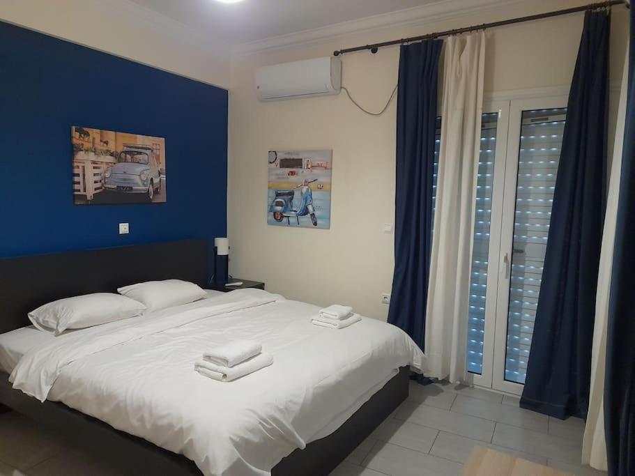 Wavesland Of Glifada Apartment *
